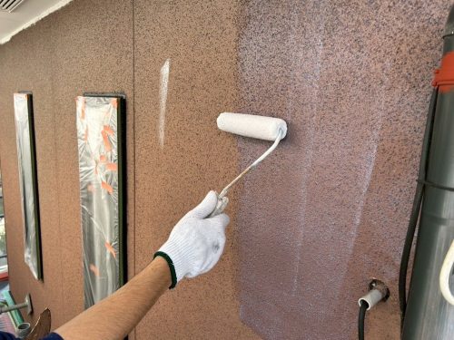 瀬戸市　外壁塗装　下塗り