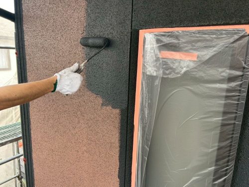 瀬戸市　外壁塗装　中塗り