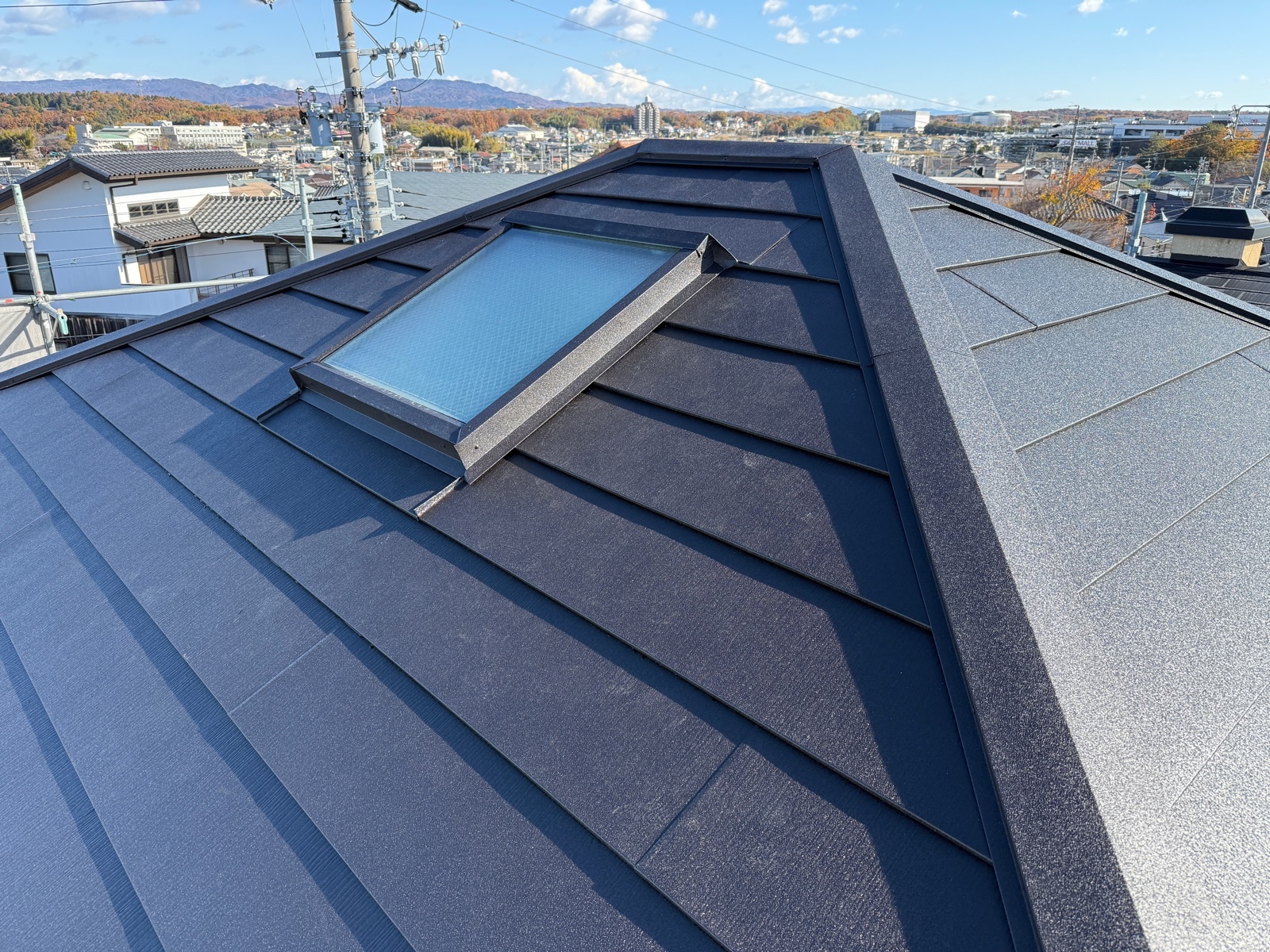 屋根カバー工法　施工後　スーパーガルテクト