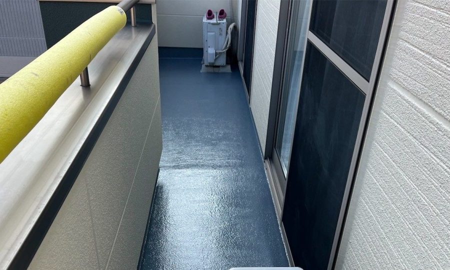 ベランダ防水　施工後　ＦＲＰ防水
