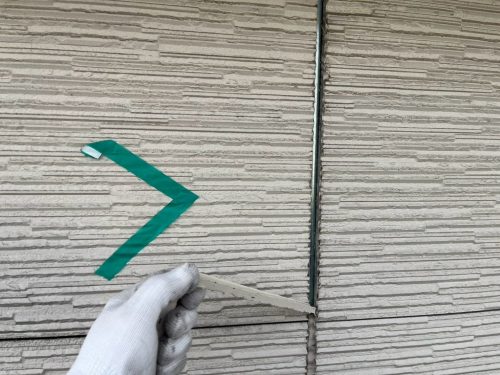 既存シーリング　撤去中