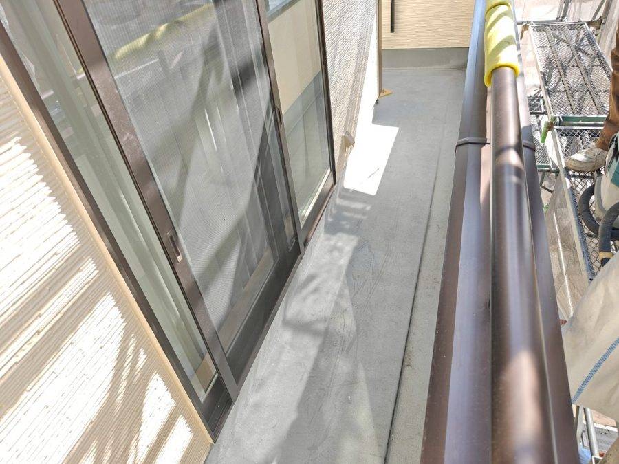 尾張旭市　ベランダFRP防水　施工前