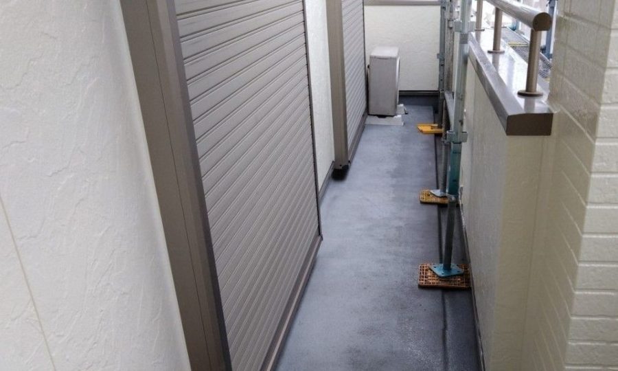 名古屋市　ベランダ防水　施工前