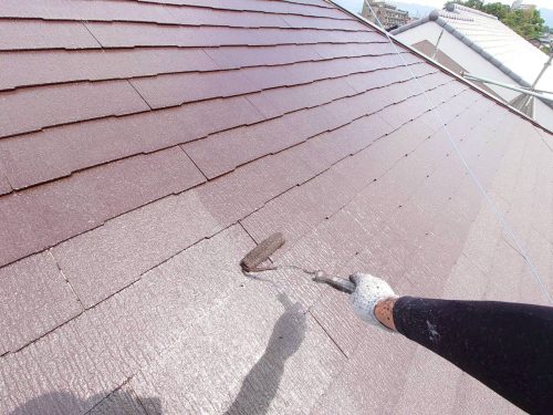 瀬戸市　屋根塗装　上塗り2回目　施工中
