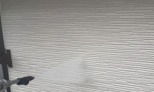 外壁ホワイト 高圧洗浄