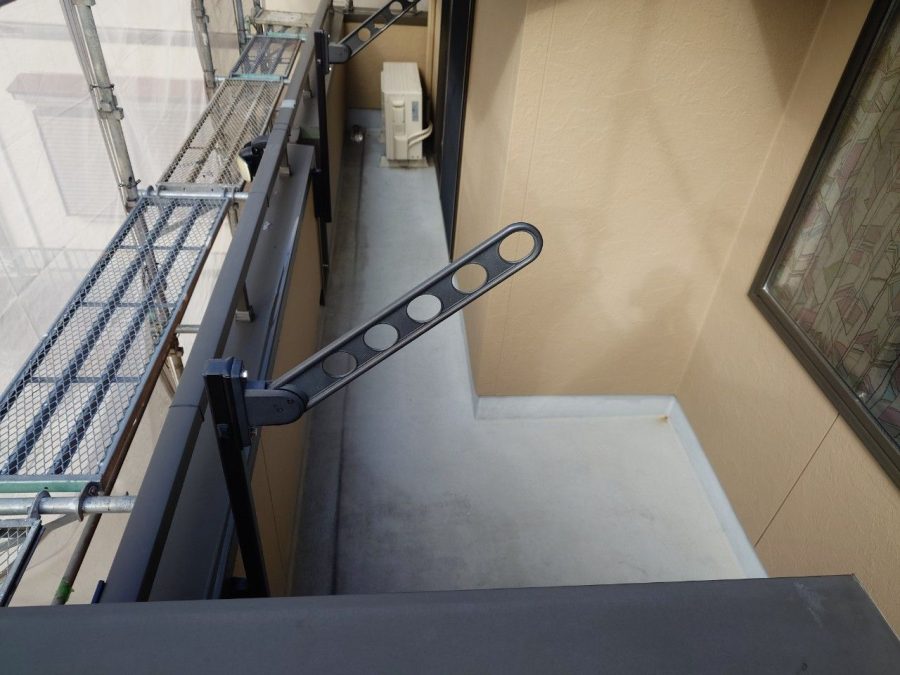 ベランダ防水　施工前　FRP