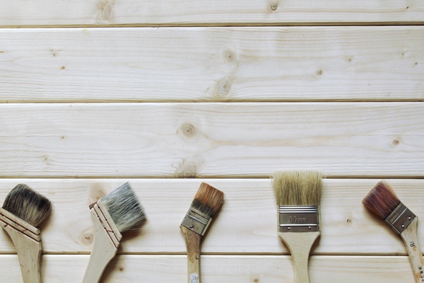 羽目板の塗装でおすすめの塗料は？