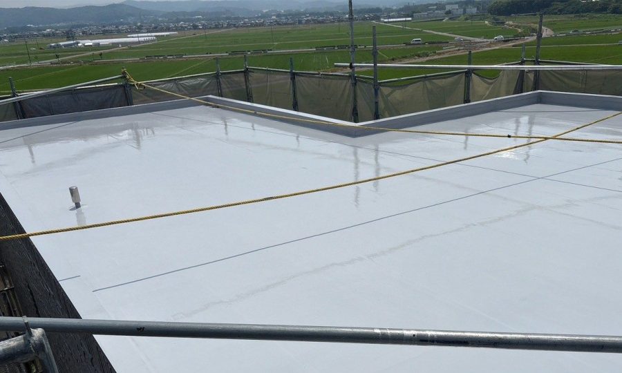 屋上防水　施工後　ウレタン防水通気緩衝工法