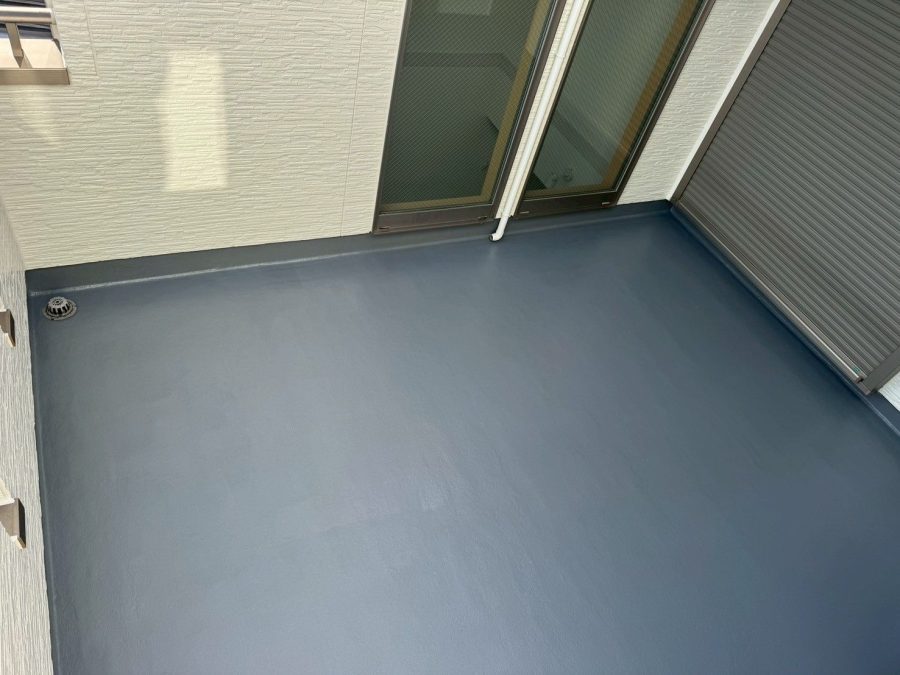 ベランダ防水　施工後　FRP