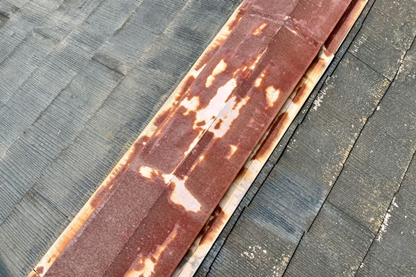 金属塗装が劣化する兆候のチェックポイント