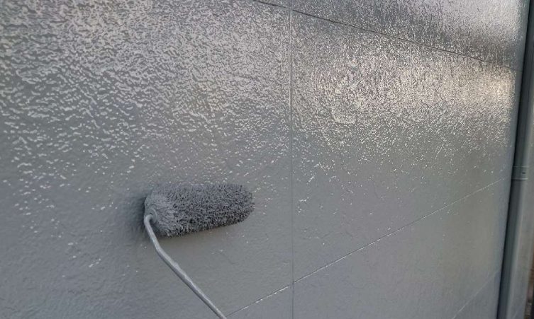 外壁塗装 上塗り2回目