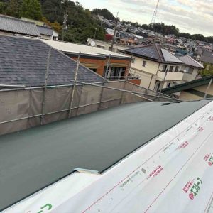 屋根　カバー工事　