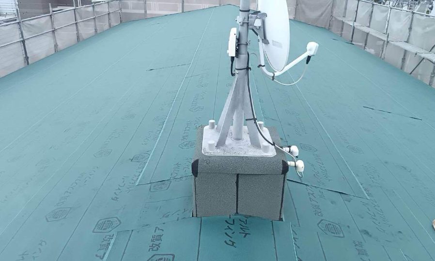 屋根カバー工法 防水シート敷設