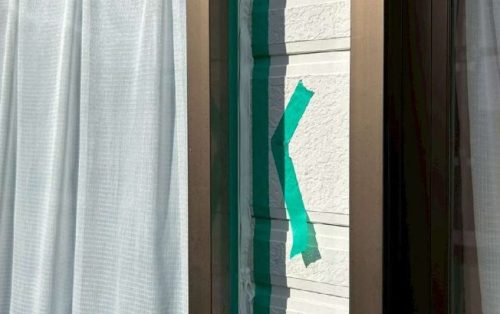 サッシ周りシール 打設