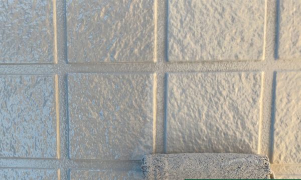 外壁塗装 上塗り 施工中