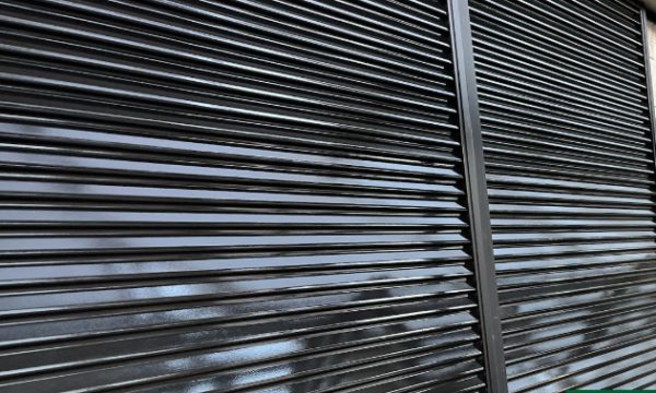 付帯塗装 雨戸 施工後