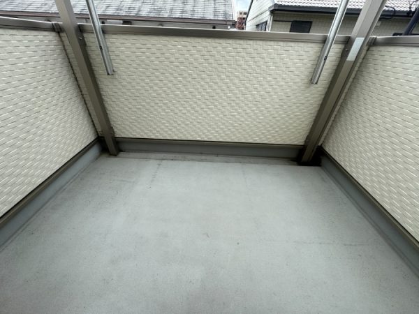 ベランダ床劣化状況