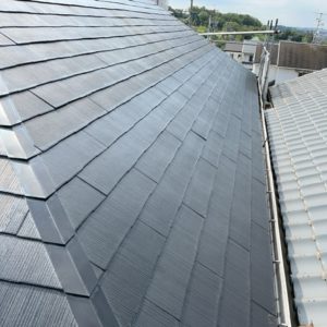 屋根下塗り１回目