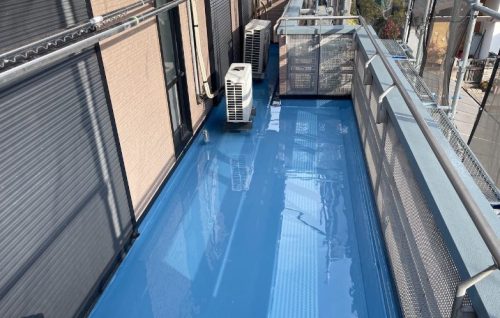 ウレタン塗布1回目施工後