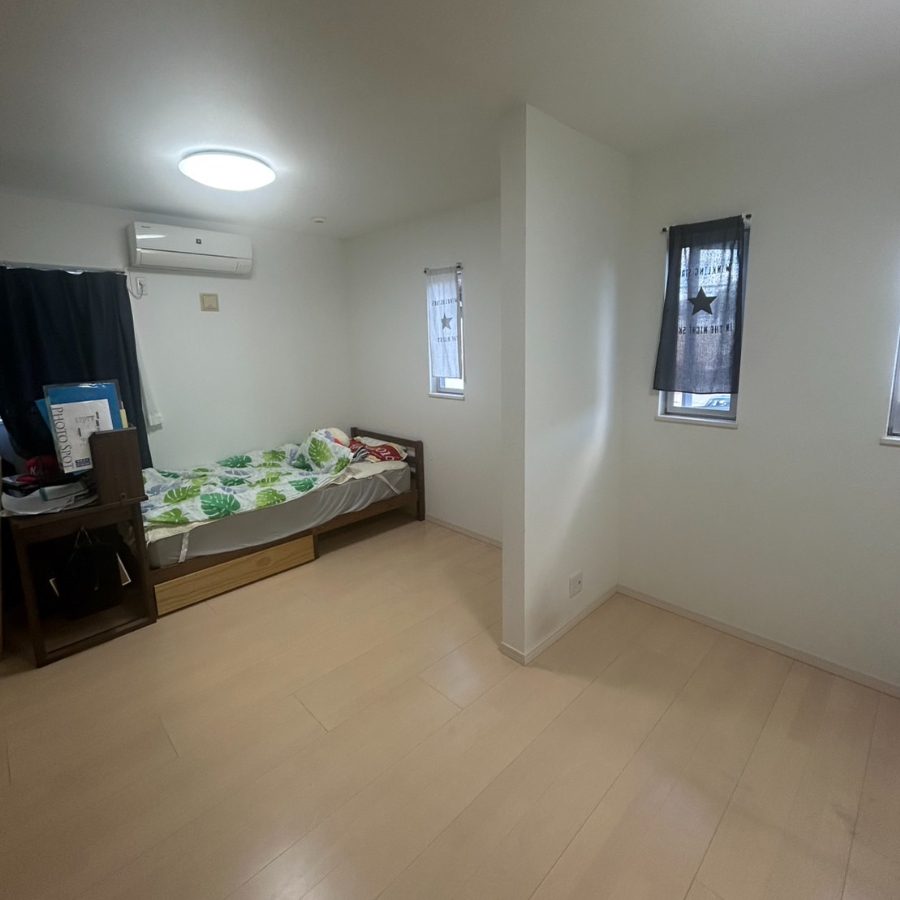 居室間仕切り　施工前