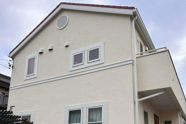 家の外観が「のっぺり」して見える原因