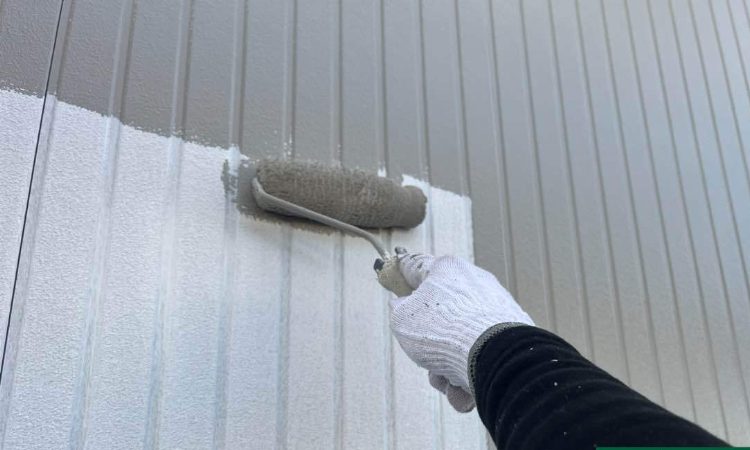 外壁塗装 中塗り 施工中