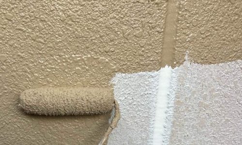 外壁塗装 中塗り 施工中