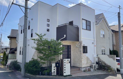 外壁塗装　防水工事　築12年