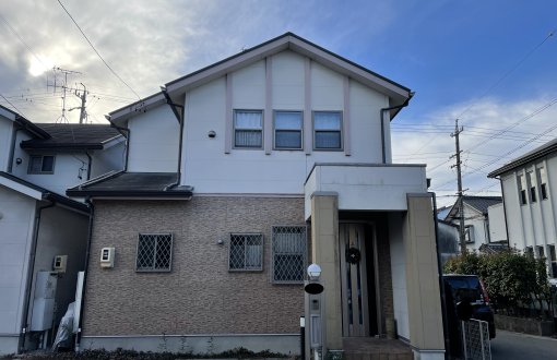 外壁屋根塗装前サイディングボード（吹付リシン）