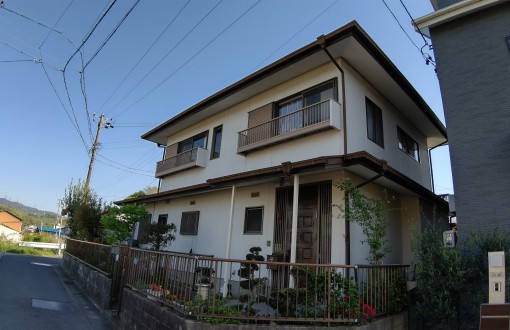 外壁塗装・屋根葺き替え前鋼板ボード