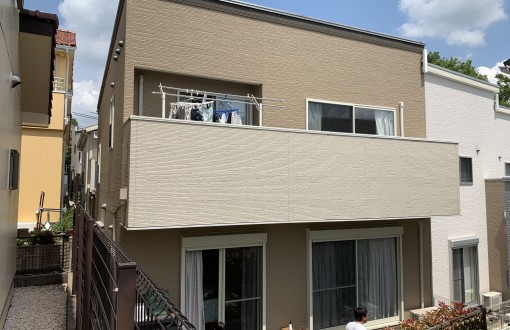 外壁屋根塗装前サイディングボード