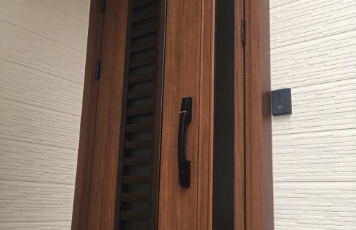 玄関ドア交換後