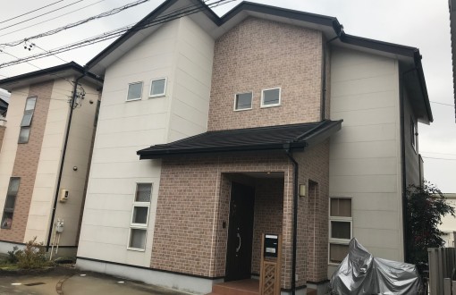 外壁屋根塗装前サイディングボード