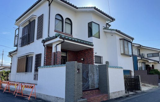 ［名古屋市守山区］外壁塗装・屋根漆喰工事　T様邸サムネイル