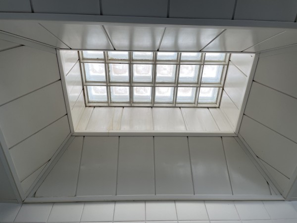 天窓のシーリング補修サムネイル