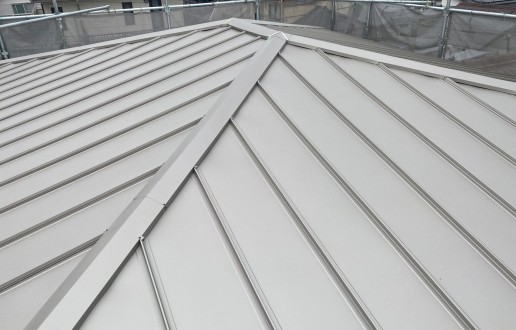 ［尾張旭市］屋根カバー工法工事　F様邸サムネイル