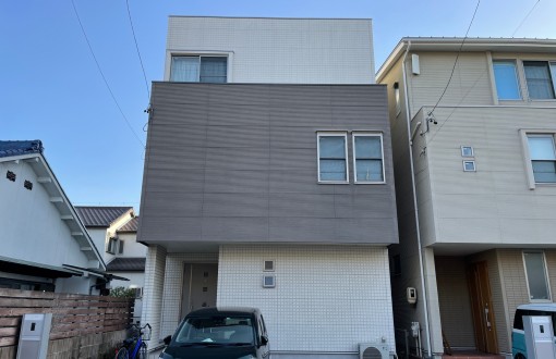 外壁塗装・屋根塗装施工前ALC・瓦棒