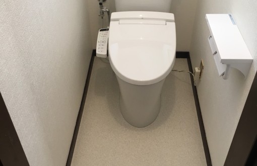 トイレ交換施工後アメージュZ