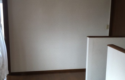 クロス交換施工前