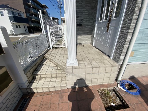 【尾張旭市】玄関タイル張替サムネイル