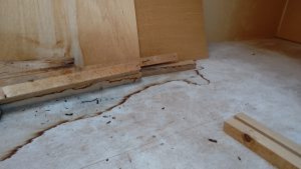 トップライト（天窓）撤去工事！！サムネイル