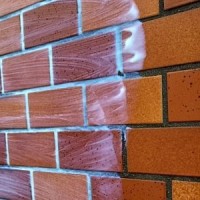 タイル中塗り施工中 (1)