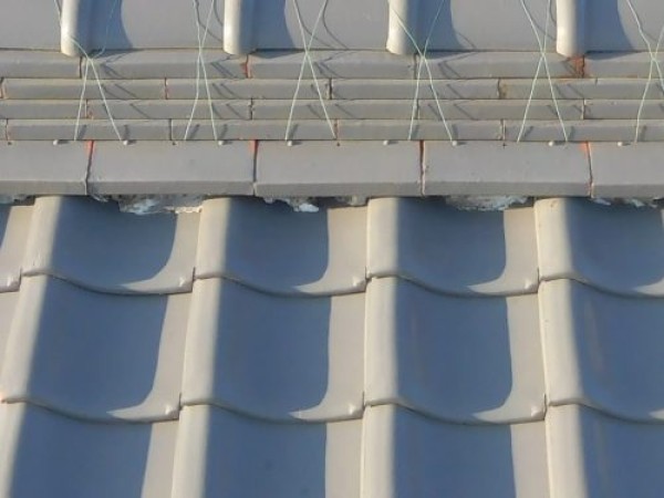 【瀬戸市】瓦屋根の白い部分（漆喰）のメンテナンスサムネイル