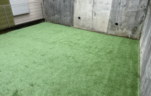 ［尾張旭市］人工芝新設・テラス屋根新設工事　S様邸サムネイル