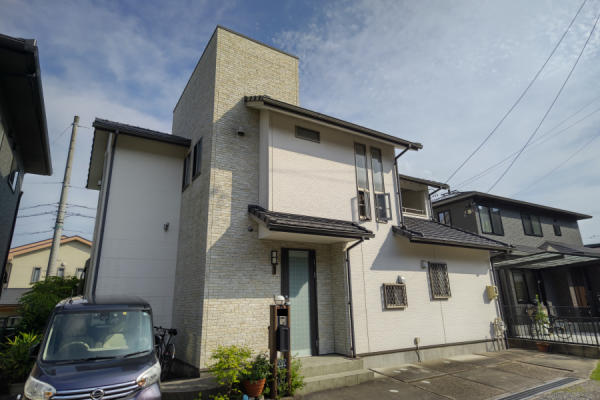 【瀬戸市】外壁の塗り替え工事をご検討して頂いたお宅が完成しました！サムネイル