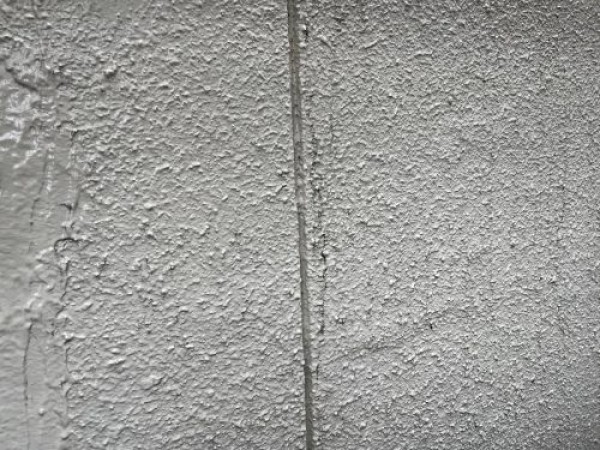 【尾張旭市】店舗の外壁塗装で黒系×オレンジ系の色で塗り替えサムネイル