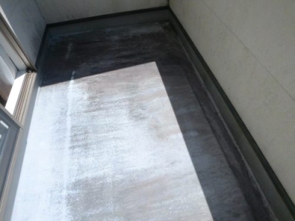 【瀬戸市】築１５年経過されているお宅でベランダ防水を施工しましたサムネイル