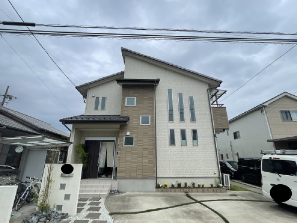 【瀬戸市】タイル柄の外壁材のお宅でクリヤー塗装を行いました！サムネイル