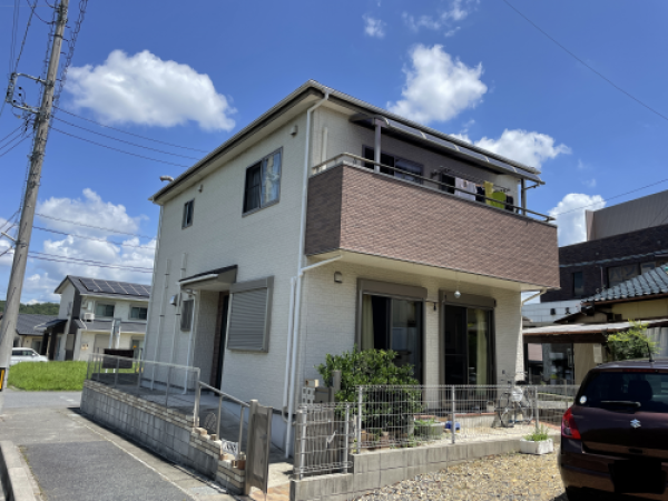 【瀬戸市】シーリング化粧打ち・クリヤー塗装を行ったお宅サムネイル