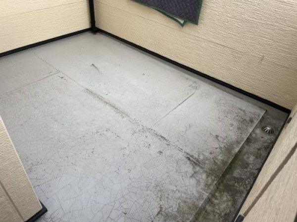 【尾張旭市】ベランダ防水から雨漏りが発生しているお宅で防水メンテナスサムネイル
